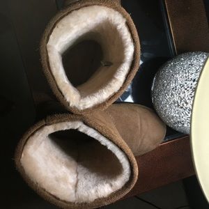 Brown bearpaw winter boot size 11